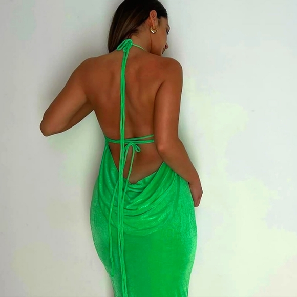 Green slinky backless dress - Picture 2 of 6